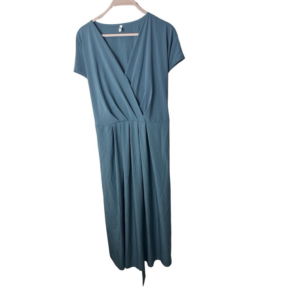 HALARA Breezeful V Neck Short Sleeve Pocket Tie Back Quick Dry Midi Dress